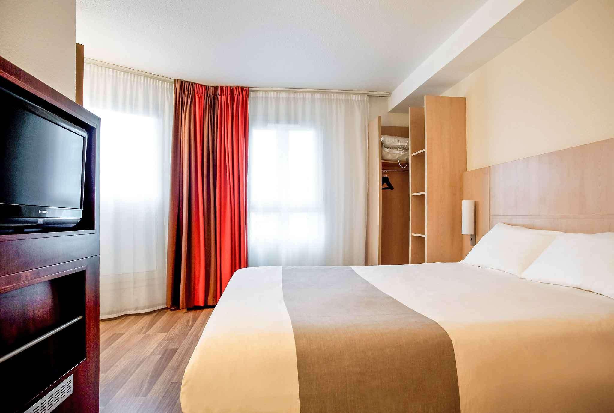 Ibis Styles Paris Poissy Otel Dış mekan fotoğraf